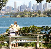 Hermitage Foreshore track - Accommodation QLD