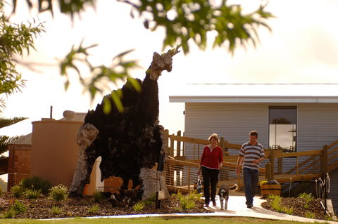 Newman's Horseradish Farm And Rusticana Wines - Accommodation QLD 1