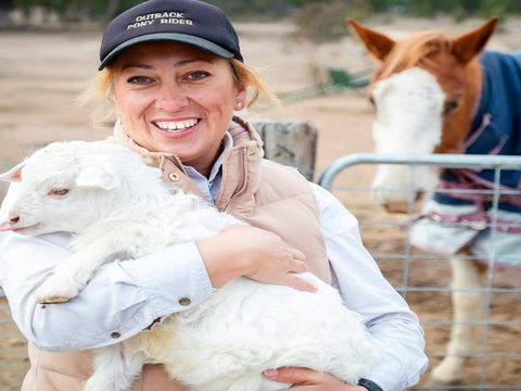 Outback Pony Rides Farm Experience - Accommodation QLD 1