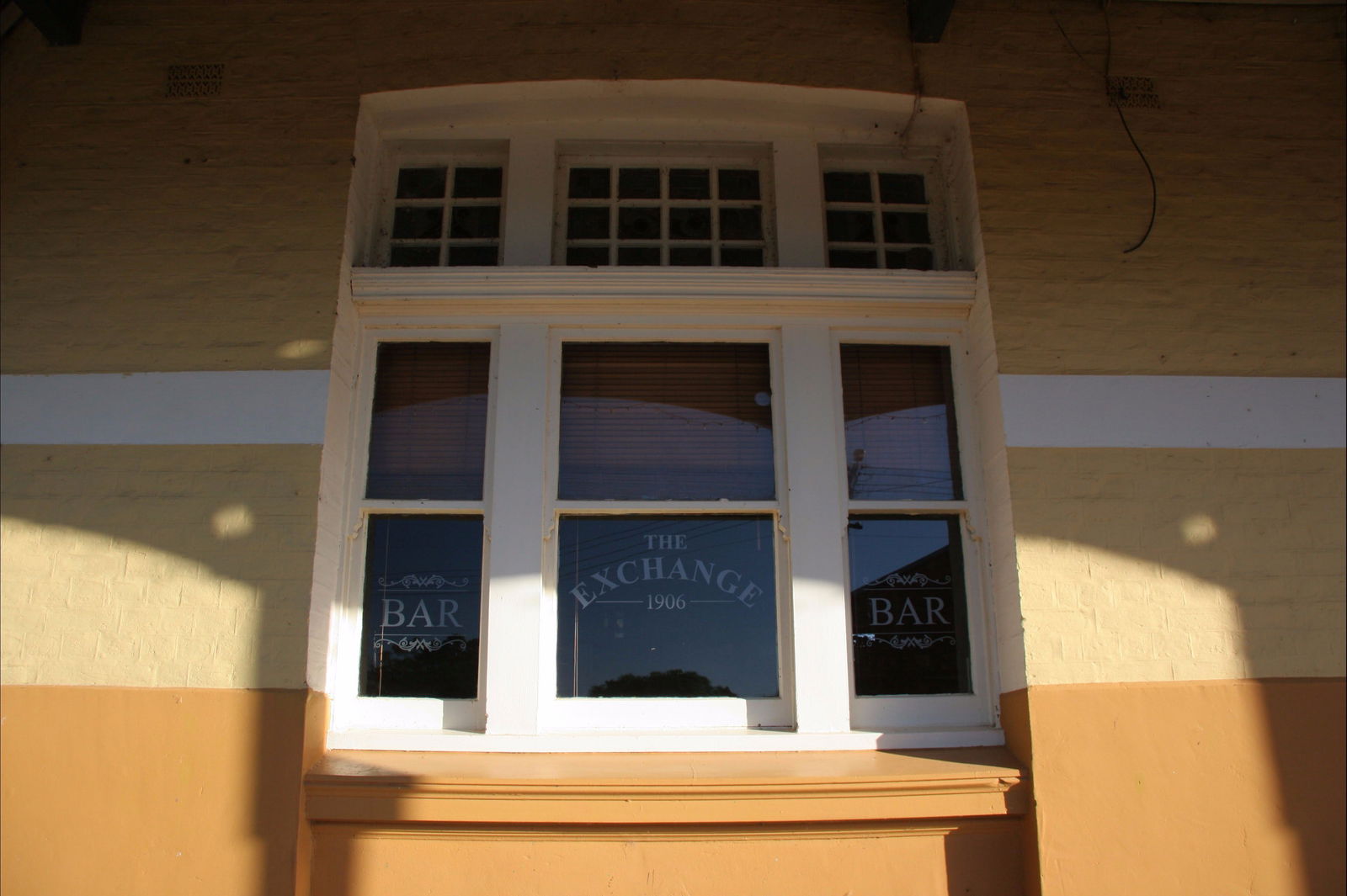 Gillimanning WA Accommodation QLD
