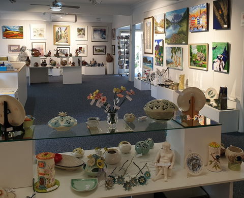 Port Stephens Community Arts Centre Gallery - Accommodation QLD 1