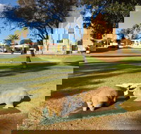 Queen Square Moonta - Accommodation QLD