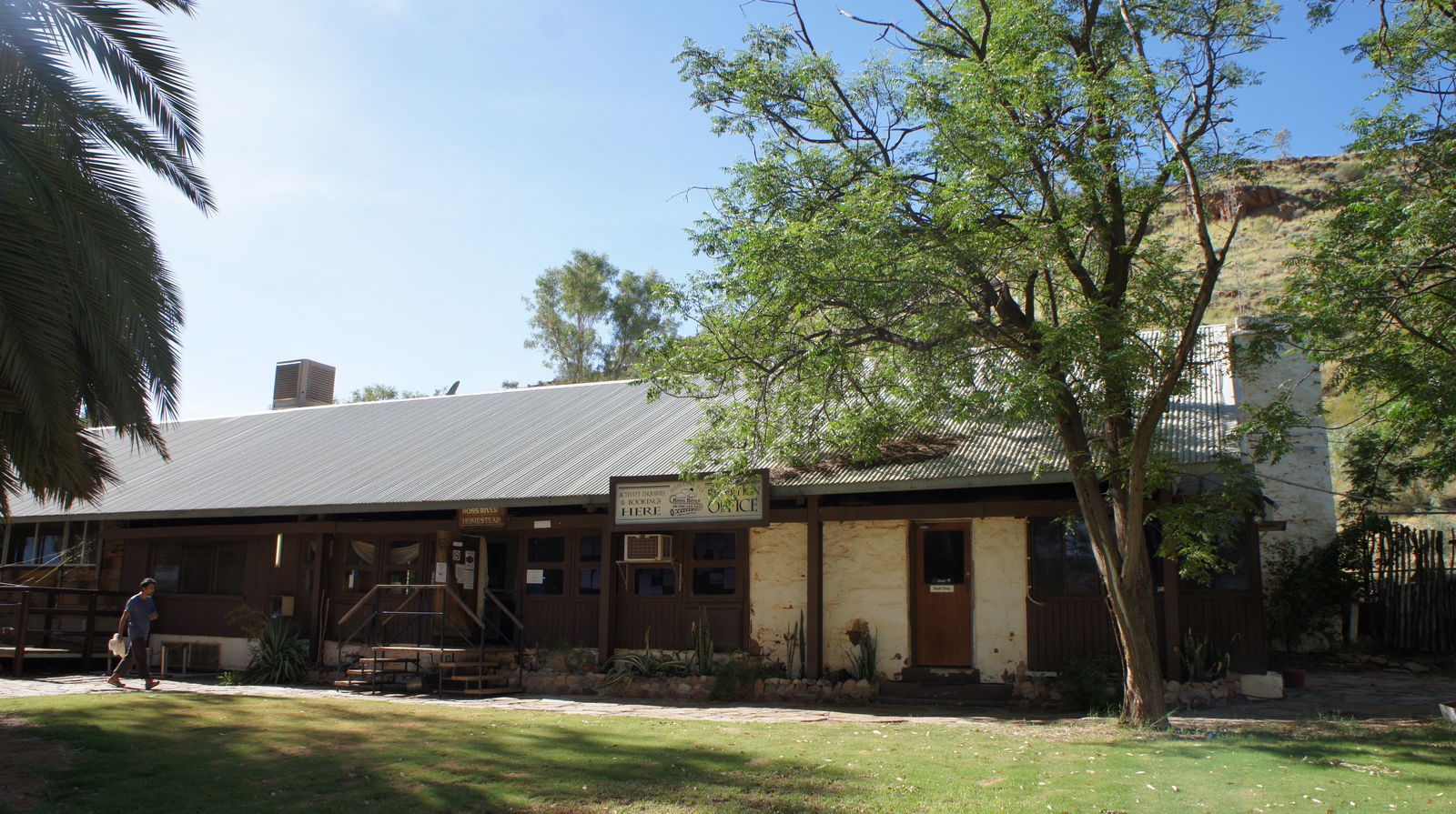 Glen Helen NT Accommodation QLD
