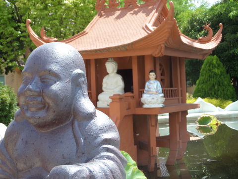 Sakyamuni Buddhist Centre/Van Hanh Monastery - Accommodation QLD 1