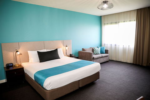Tabcorp Park - Accommodation QLD 2