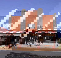 Talbragar Country Antiques - Accommodation QLD