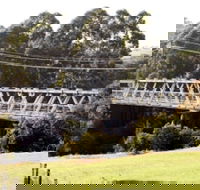 Victoria Bridge over Stonequarry Creek - Accommodation QLD