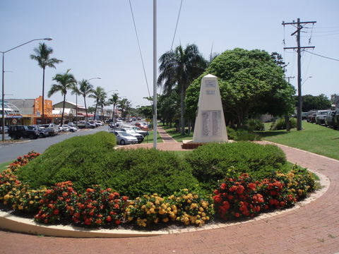 Yeppoon War Memorial - Accommodation QLD 0