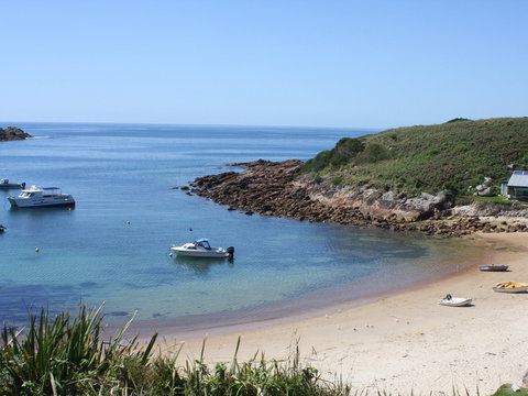 Broughton Island - Accommodation QLD 2