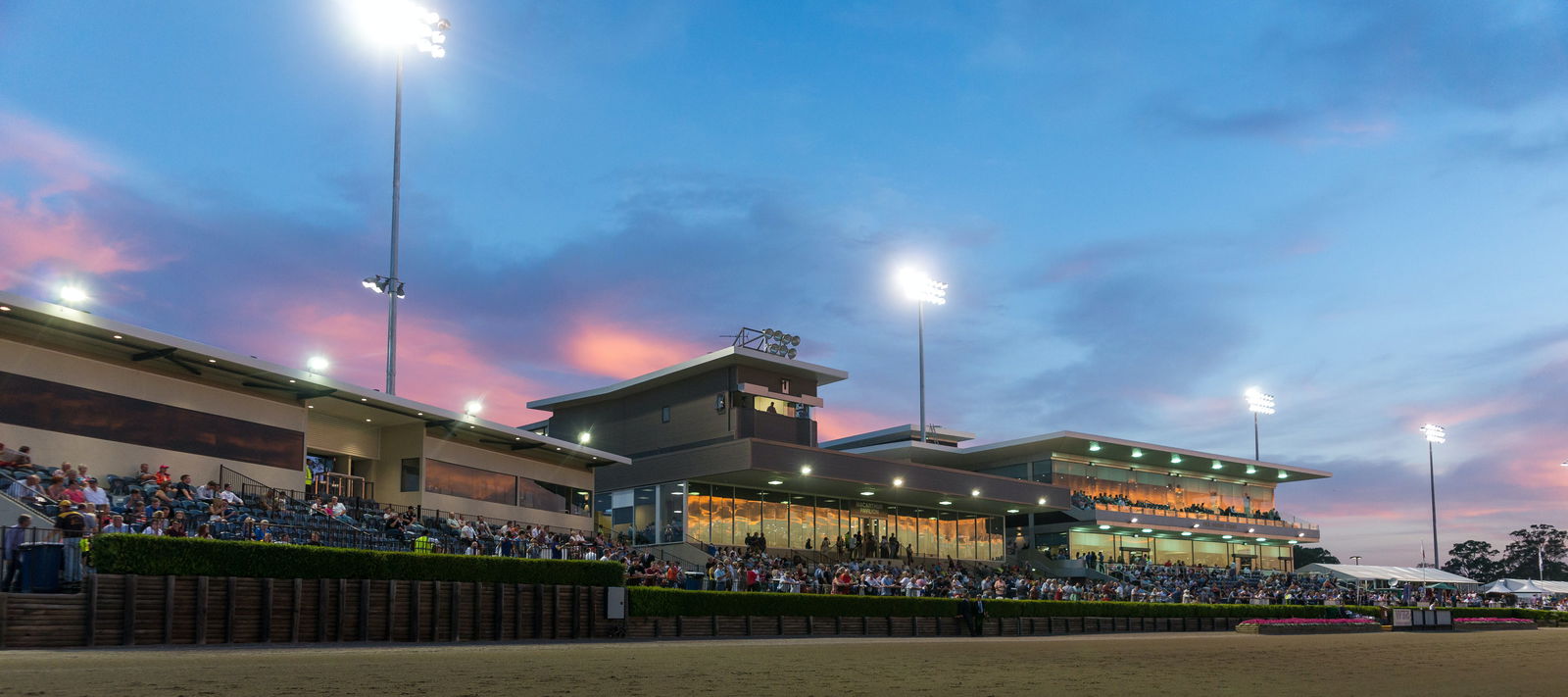 Menangle Park NSW Accommodation QLD