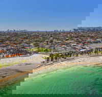 Coogee Beach - Accommodation QLD
