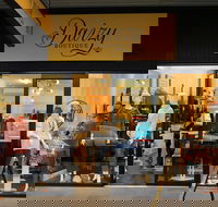 Daizy Boutique - Accommodation QLD