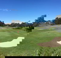 Emerald Downs Golf Course - Accommodation QLD