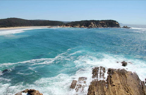 Nelson Beach - Accommodation QLD 0