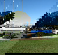 Oxley War Memorial - Accommodation QLD