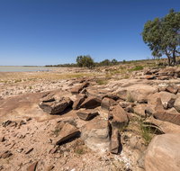 Peery Lake picnic area - Accommodation QLD