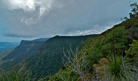 Pinnacle Walk And Lookout - Accommodation QLD 0