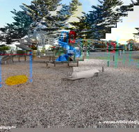Susan Wilson Memorial Playground - Accommodation QLD