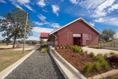 The Somerset Regional Art Gallery - The Condensery - Accommodation QLD 0