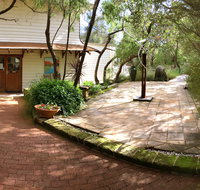 Yallingup Galleries - Accommodation QLD