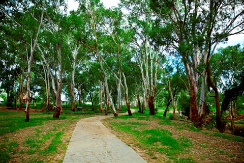 Adungadoo Pathway - Accommodation QLD 0