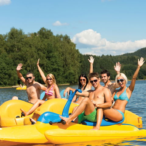 Aquafun Avoca Lake - Accommodation QLD 1