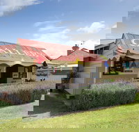 ArtGoolwa Inc - Accommodation QLD