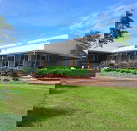 Beresfield Golf Mini Golf and FootGolf Course - Accommodation QLD