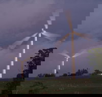 Crookwell Wind Farm - Accommodation QLD