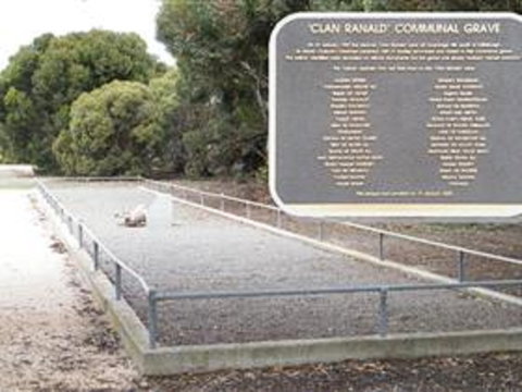 Historic Clan Ranald Shipwreck Graves - Accommodation QLD 1