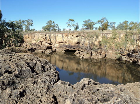 Kooroorinya Falls Nature Reserve - Accommodation QLD 0