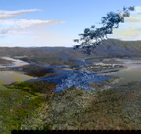 Lake Cania - Accommodation QLD