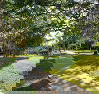 Millennium Esplanade and Tannum Sands Beach - Accommodation QLD