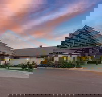 Pacific Dunes Golf Club - Accommodation QLD