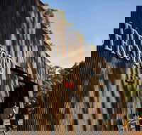 Beresford Estate Tasting Pavilion - Accommodation QLD