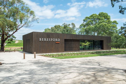 Beresford Estate Tasting Pavilion - Accommodation QLD 1