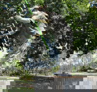 Cane Cutter Memorial - Accommodation QLD
