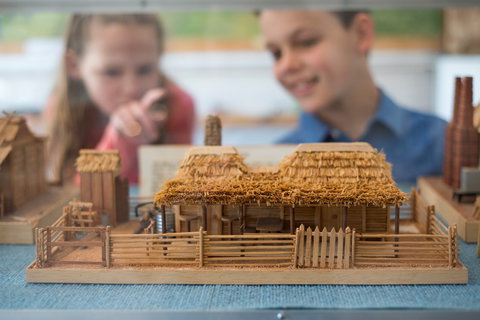 Captain's Cottage Museum - Accommodation QLD 1