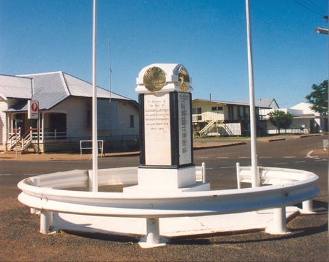 Cloncurry War Memorial - Accommodation QLD 0