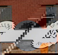 Gallery 127 - Accommodation QLD