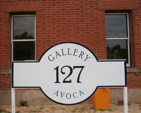 Gallery 127 - Accommodation QLD 0