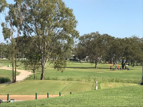 Gladstone Golf Club - Accommodation QLD 2