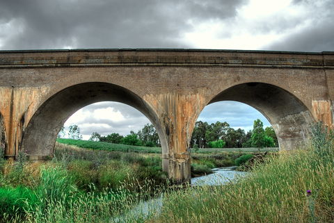 Harden Murrumburrah - Accommodation QLD 2