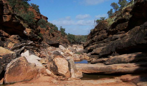 Homestead Gorge Trail - Accommodation QLD 0