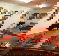 Jane Neville Rolfe Art Gallery - Accommodation QLD