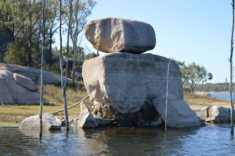 Lake Boondooma - Accommodation QLD 0