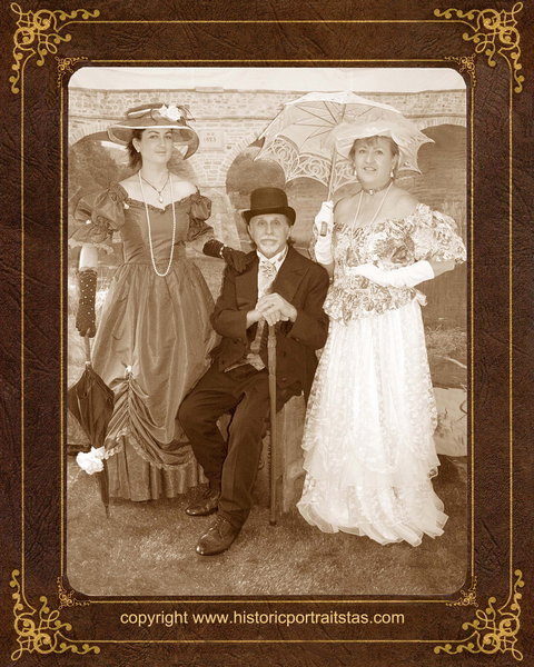 Olde Time Portraits - Accommodation QLD 1