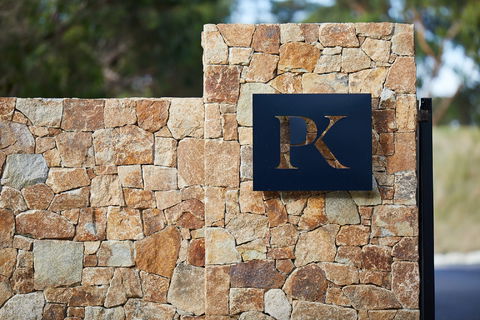 Peninsula Kingswood Country Golf Club - Accommodation QLD 1