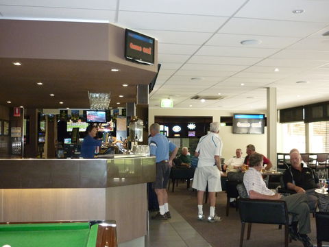 Queanbeyan Golf Club - Accommodation QLD 1