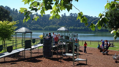 Valley Lake Recreation Area - Accommodation QLD 0